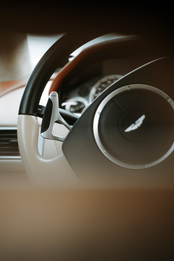 Aston Martin Rapide S - wynajem samochodu premium - Kraków i Zakopane - zdjęcie 12