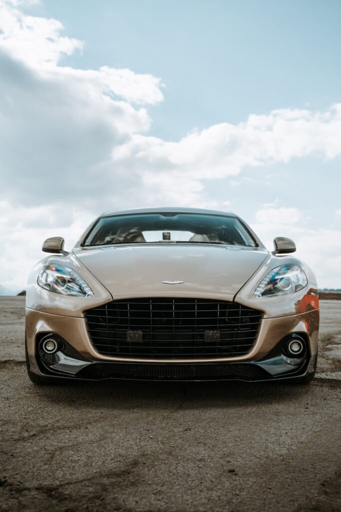 Aston Martin Rapide S - wynajem samochodu premium - Kraków i Zakopane - zdjęcie 5