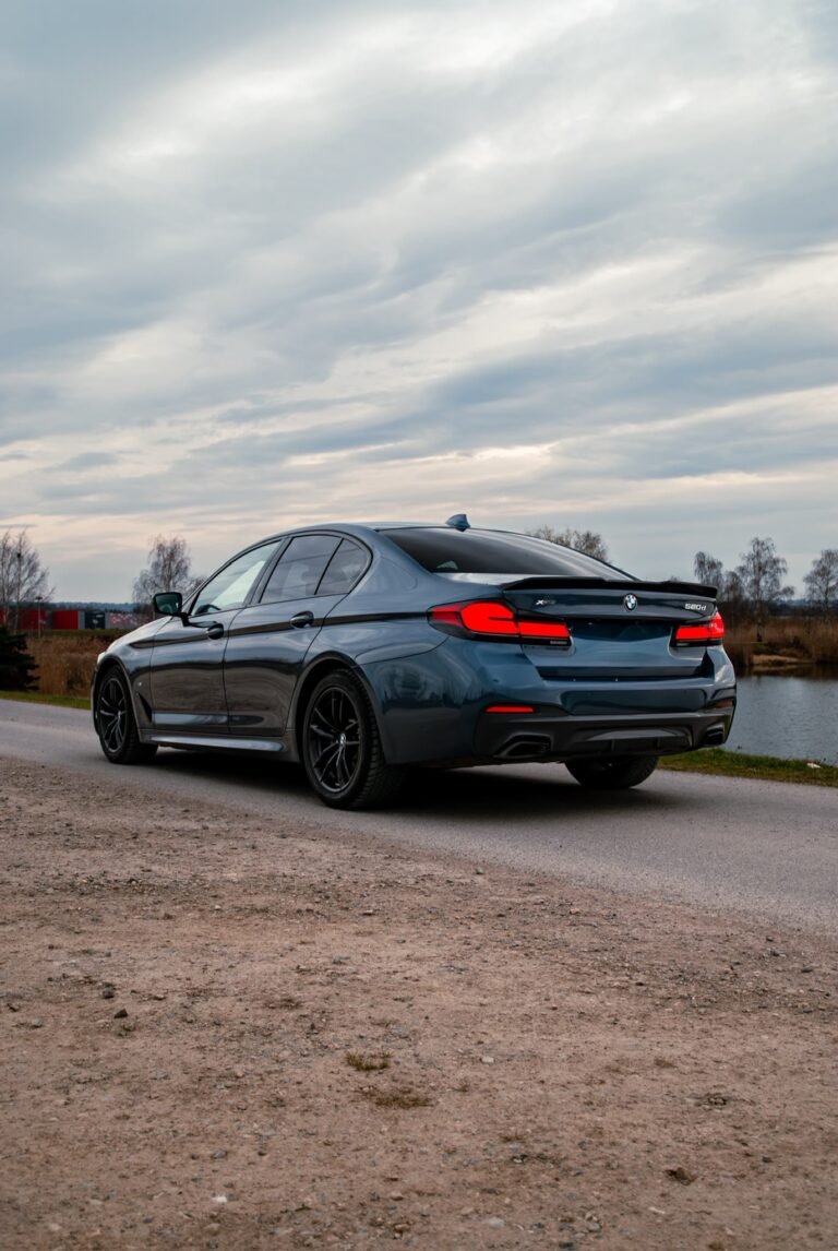 BMW 5 G30 LCI - wynajem samochodu premium - Kraków i Zakopane - zdjęcie 2