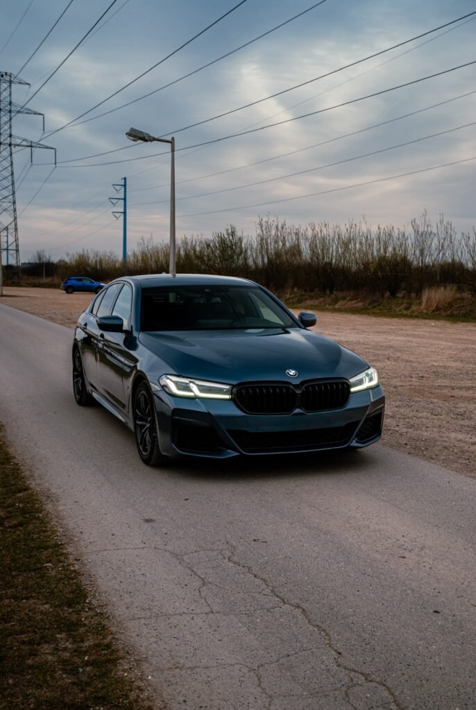BMW 5 G30 LCI - wynajem samochodu premium - Kraków i Zakopane